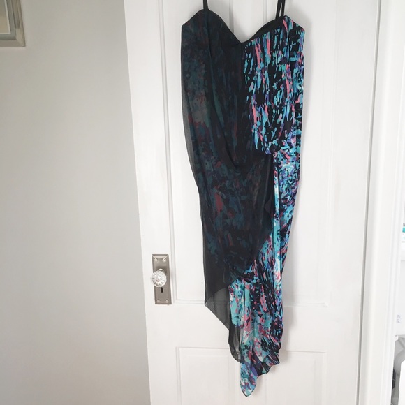 Strapless Silk Dress BCBGMAXAZRIA RunwayCollection - Picture 3 of 9